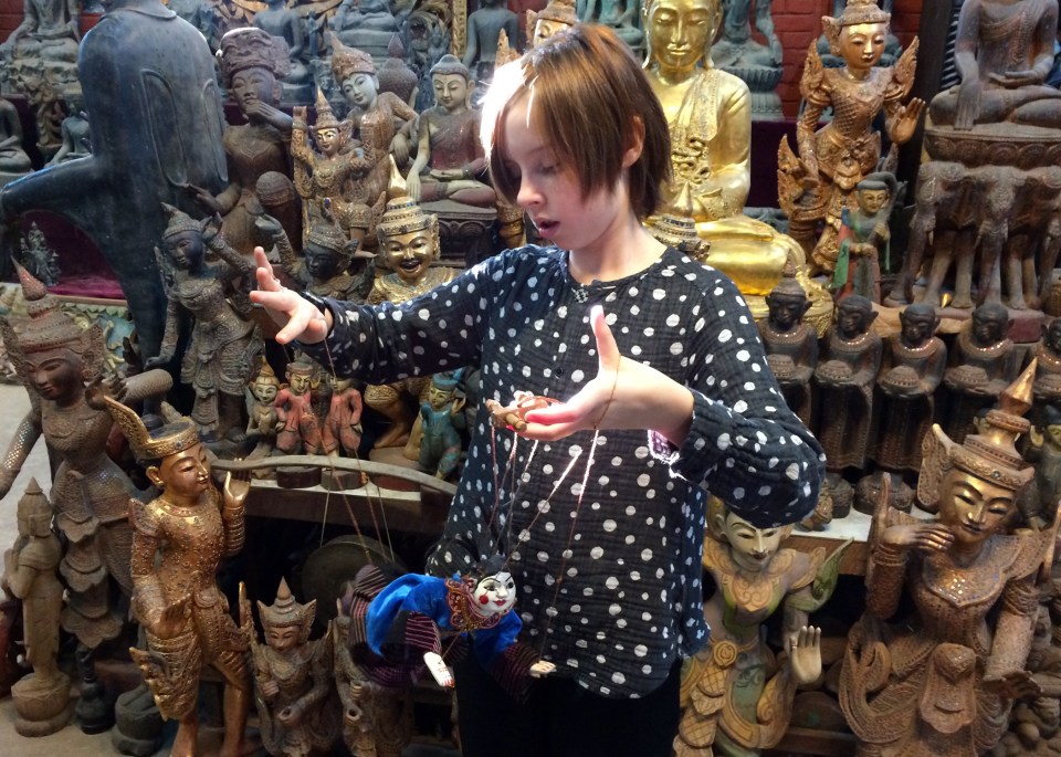 Leap_Hop_Blog_Myanmar_Mae_Puppet