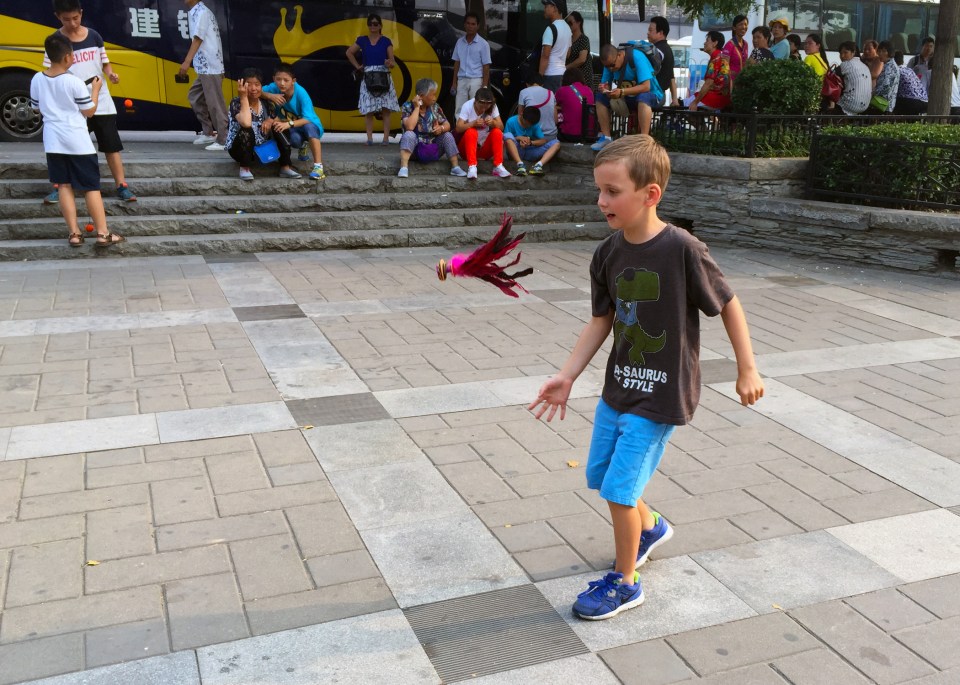 Jianzi beijing kids travel