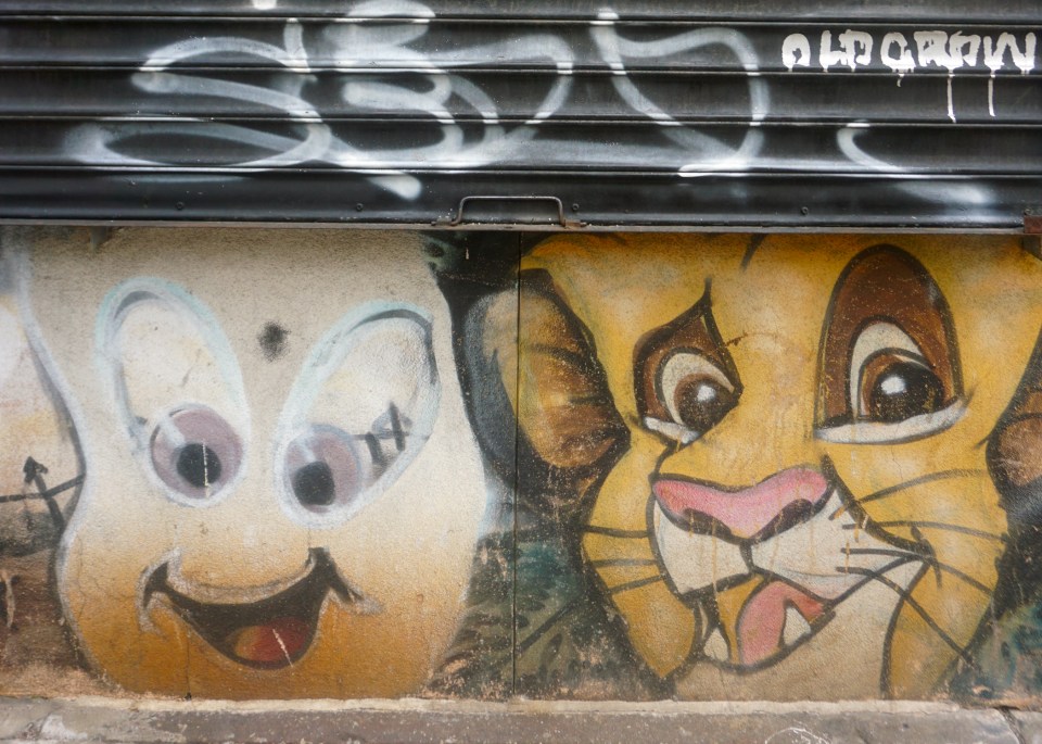 Leap & Hop new york travel with kids street art animal